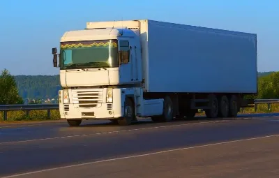 Adana ile Uşak Arası Öğrenci Eşyası Taşıma